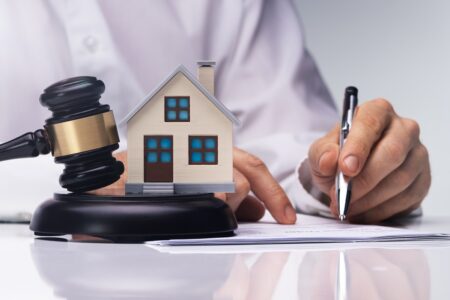 FRELA avocats mandataires en transaction de biens immobiliers et d'entreprises sécurise achats et ventes